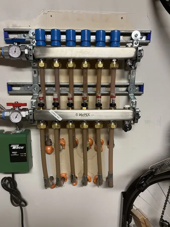 Plumber performing Leak Detection at a residential property in Franklin